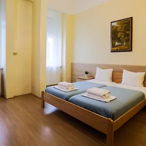 East Private Budapest