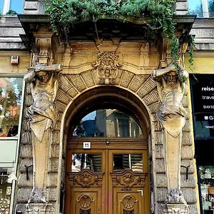 Astoria Airconed Budapest