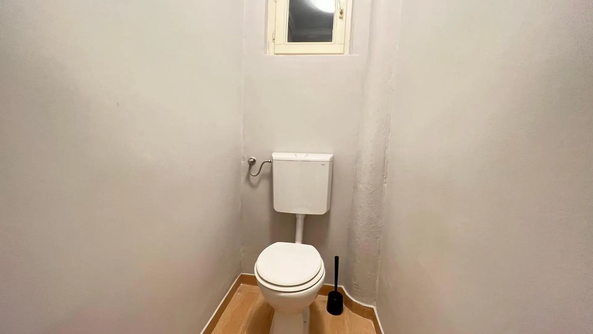 Baross Apartment With Convenience And Style Budapest Hungary