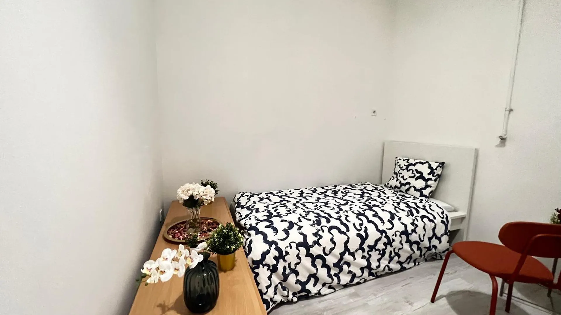 Homestay Baross Apartment With Convenience And Style Budapest