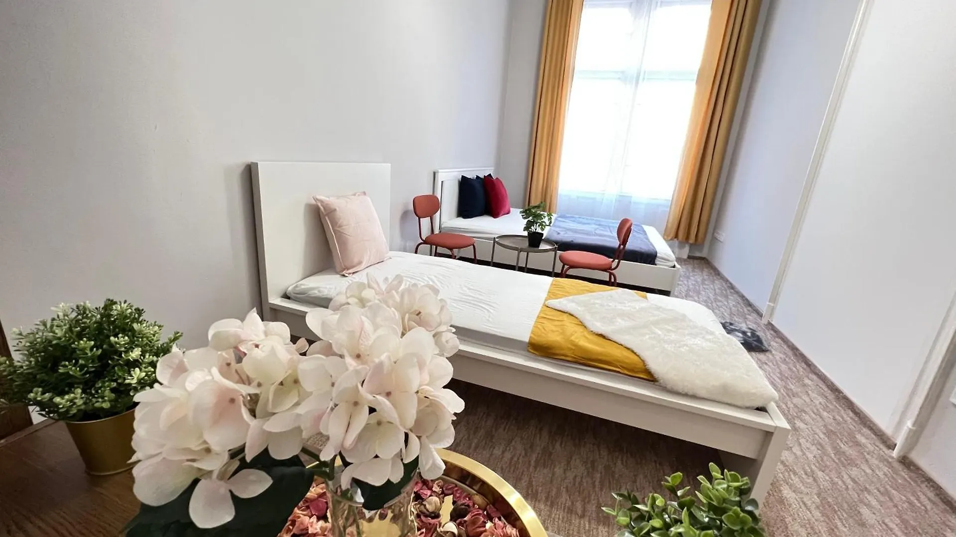 Baross Apartment With Convenience And Style Budapest Homestay