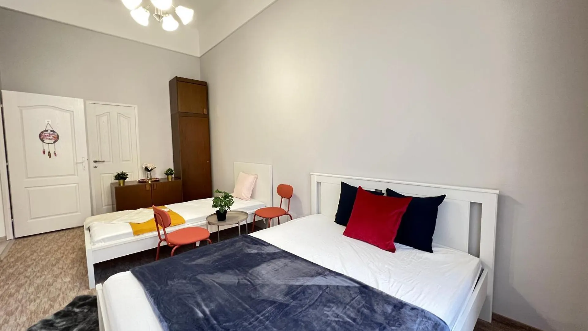 Baross Apartment With Convenience And Style Budapest